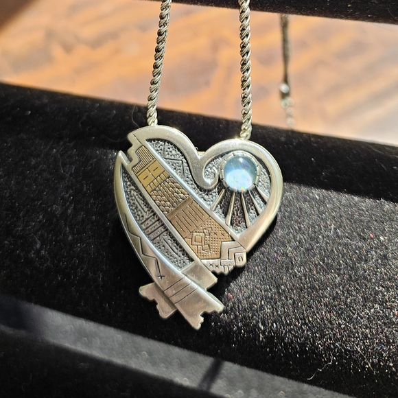 Roderick Tenorio Jewelry - Precious Metal Wearable Art